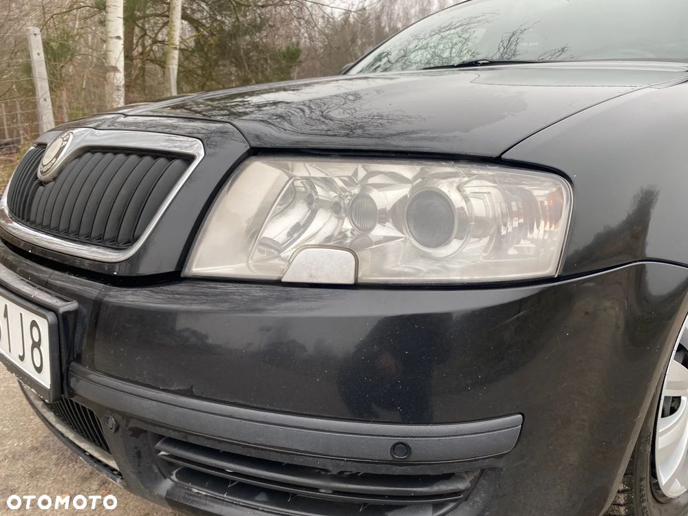 Skoda Superb 2.0 TDI Active - 30