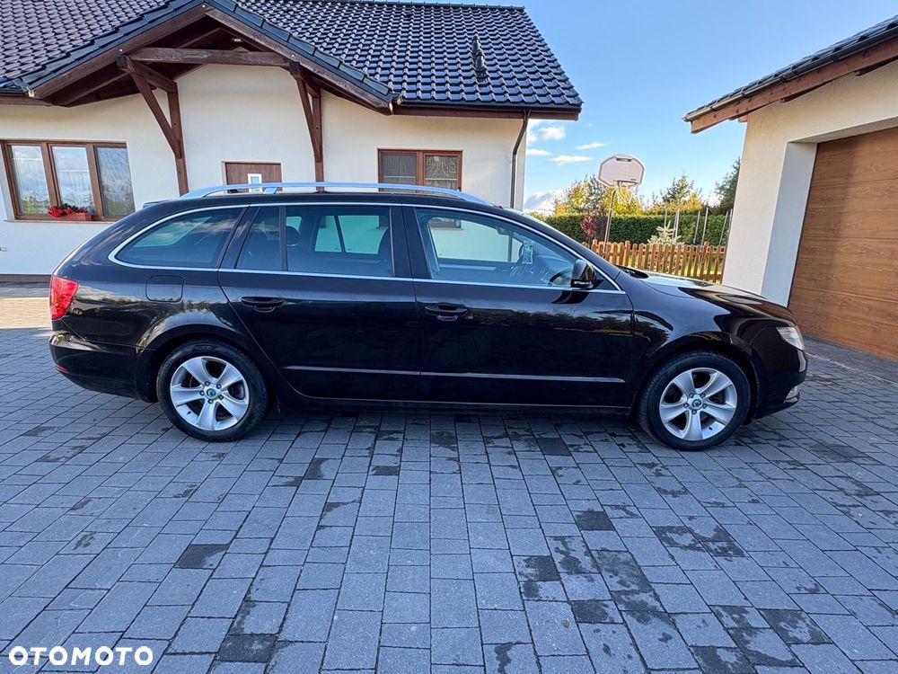 Skoda Superb 2.0 TDI Business - 10