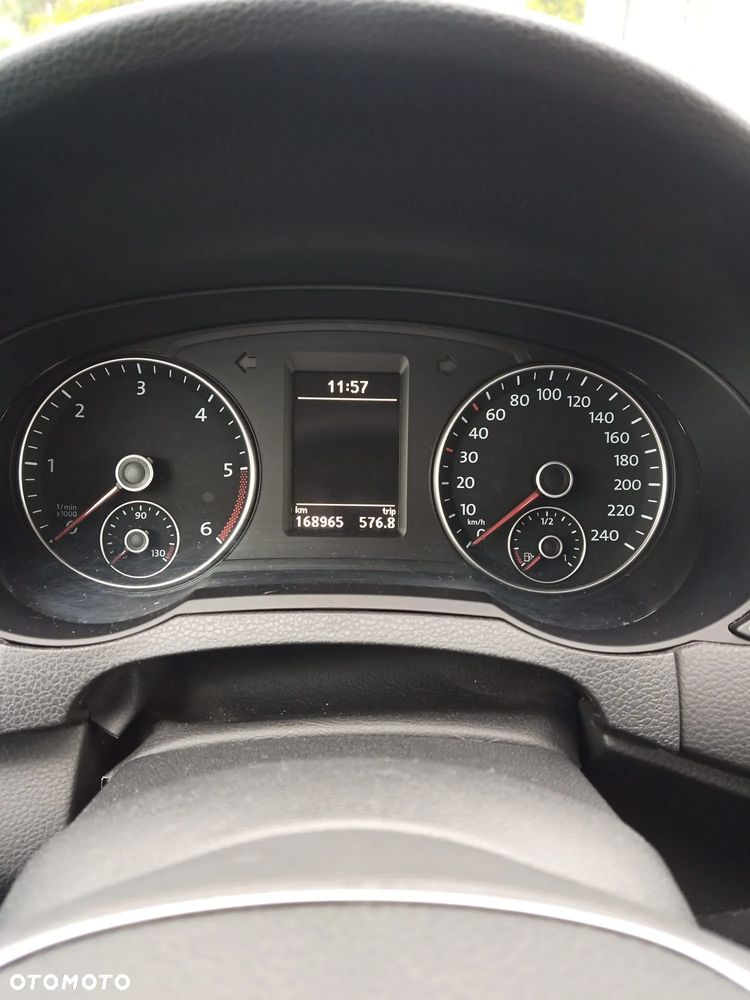 Volkswagen Sharan - 9