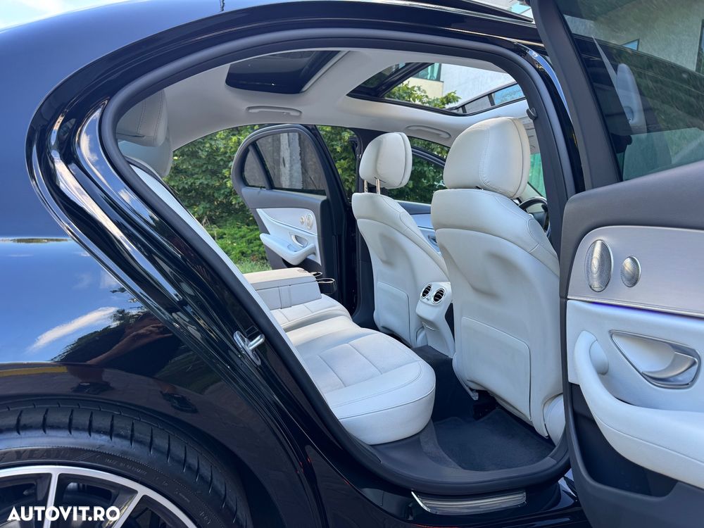 Mercedes-Benz E 220 d 4Matic 9G-TRONIC AMG Line - 11
