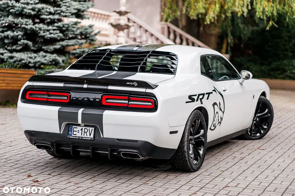 Dodge Challenger 5.7 R/T - 13