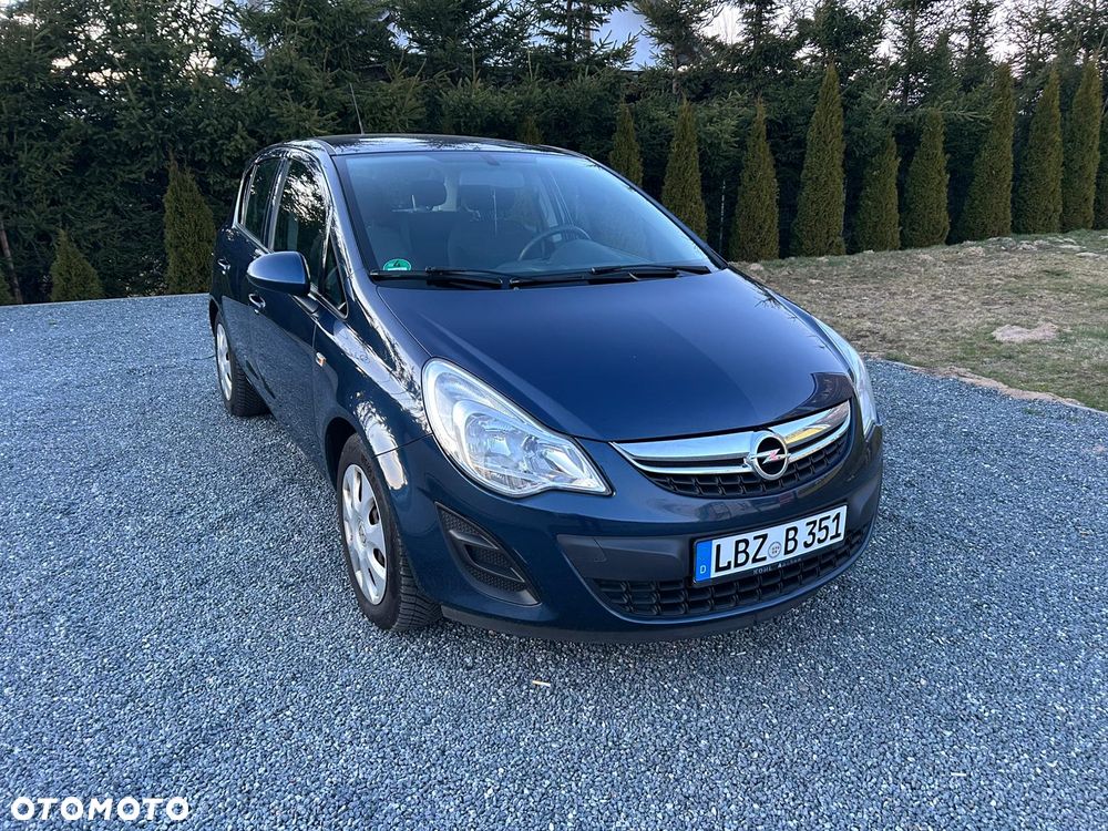 Opel Corsa 1.2 16V Innovation - 1
