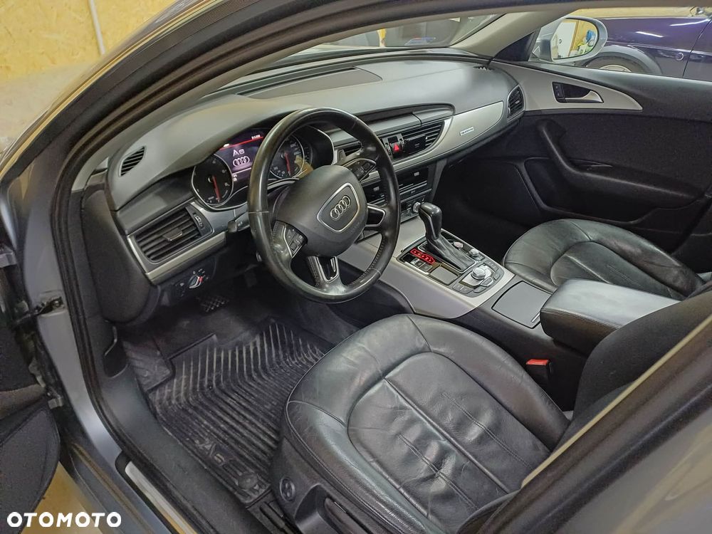 Audi A6 Avant 3.0 TDI S tronic - 8
