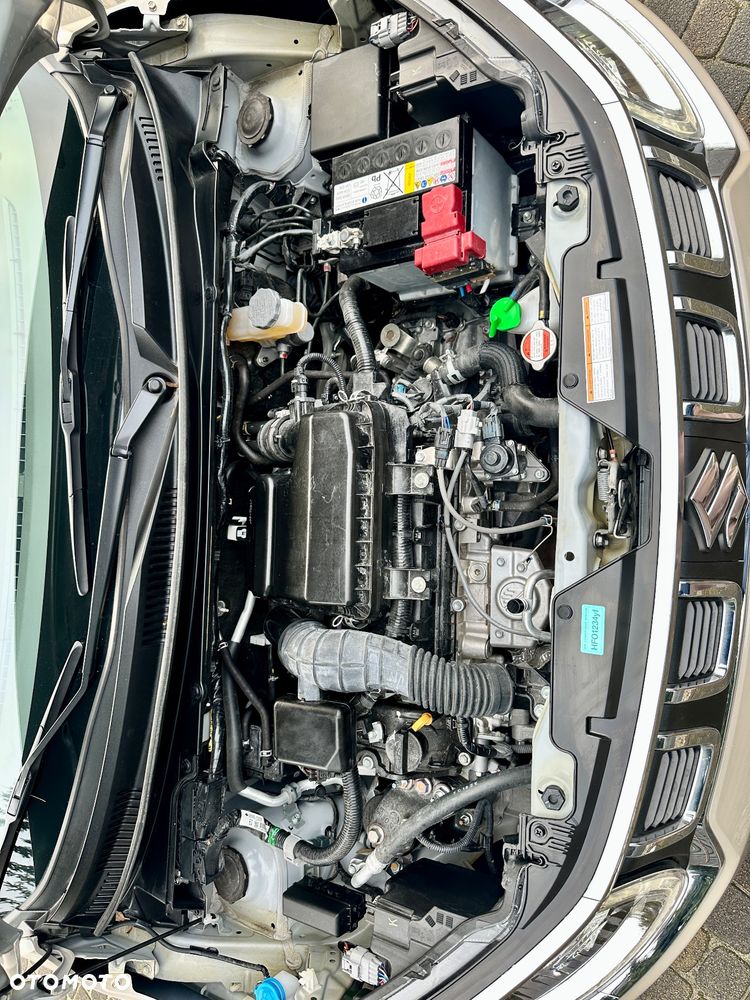 Suzuki Ignis 1.2 SHVS Premium Plus - 37