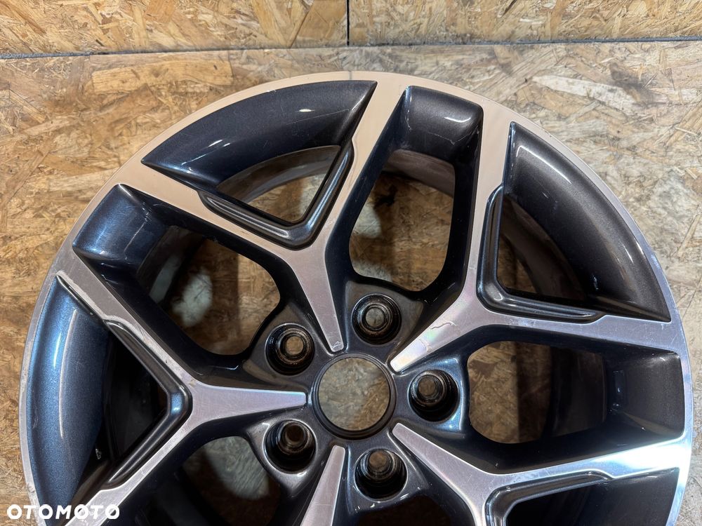 Felga aluminiowa Kia ceed pro ceed gt  17 7j et53 - 2