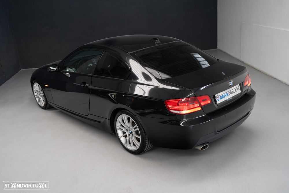 BMW 320 d Coupe - 26