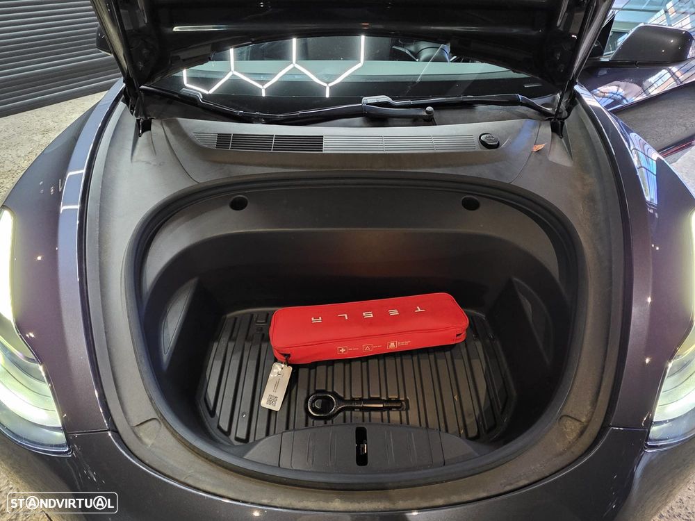 Tesla Model 3 Long Range Tração Integral - 22