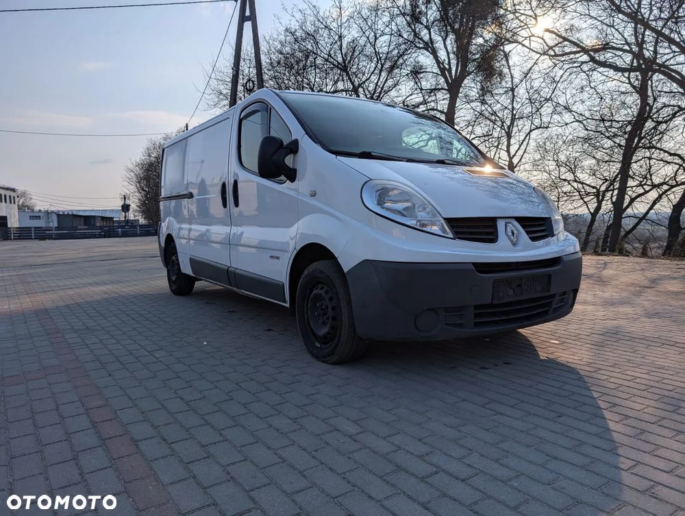 Renault Trafic 2.0 dCi 115 L2H1 - 7