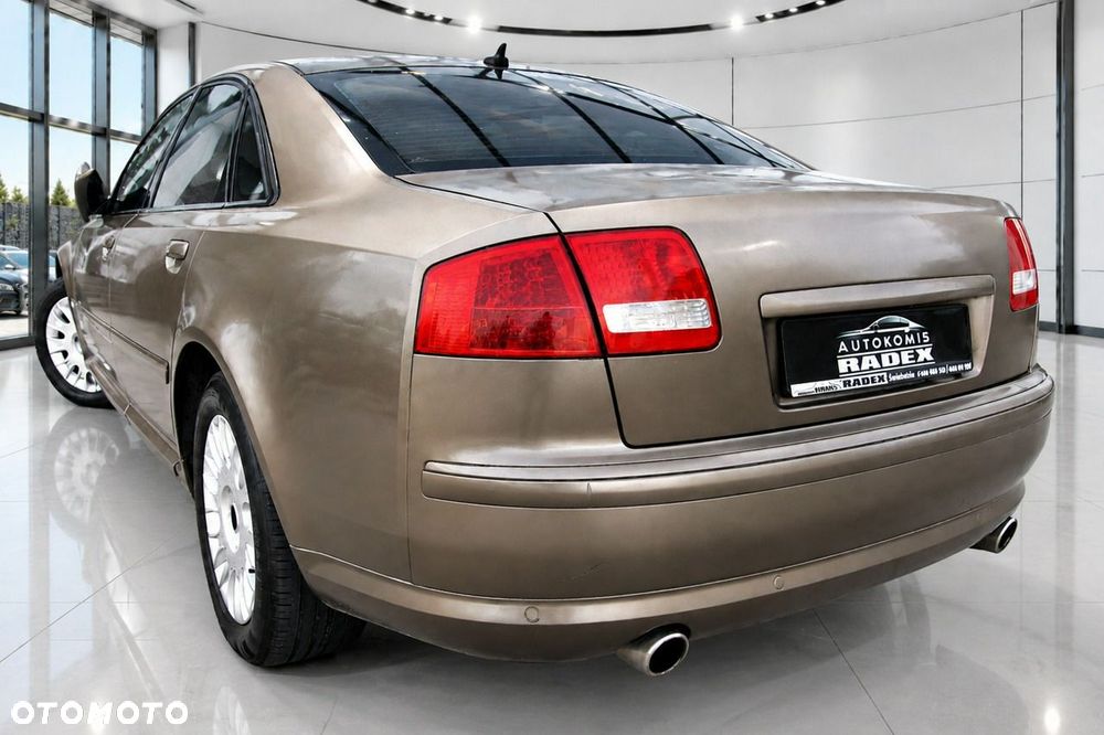 Audi A8 - 24