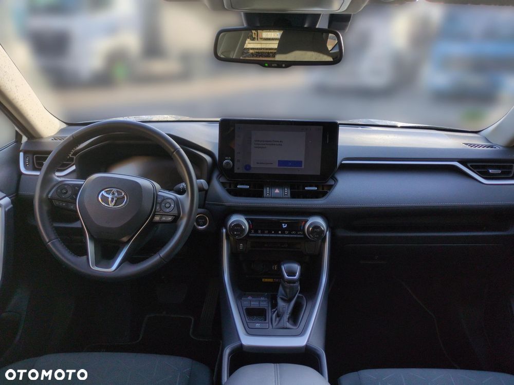 Toyota RAV4 - 11
