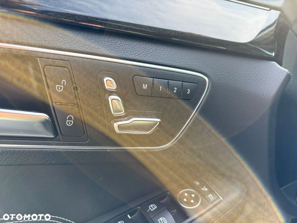 Mercedes-Benz Klasa E 350 BlueTEC 4-Matic Avantgarde - 11