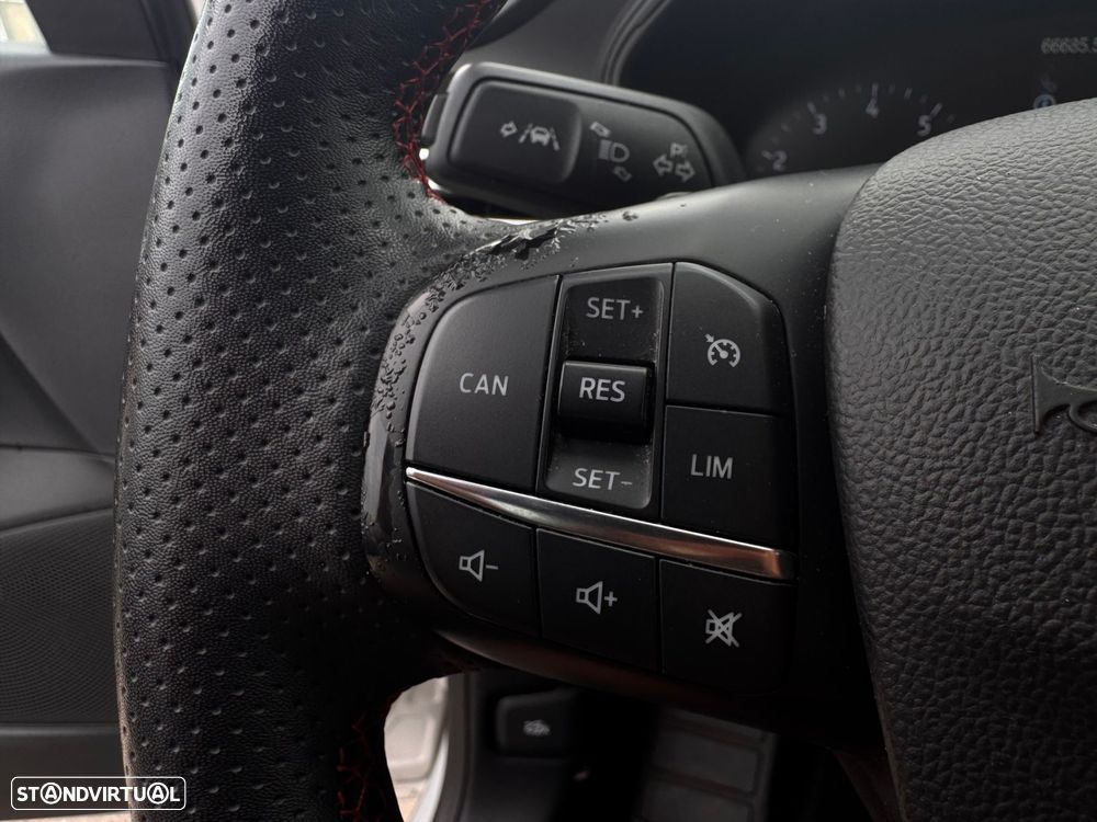 Ford Focus SW 1.0 EcoBoost MHEV ST-Line Aut. - 21