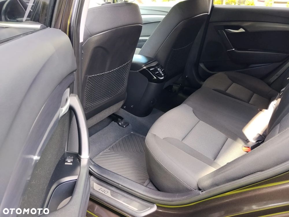 Hyundai i40 Kombi 1.6 Trend - 23