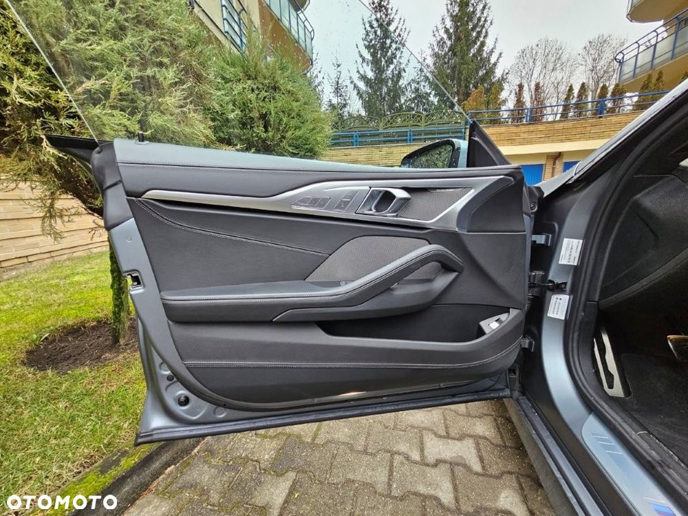 BMW Seria 8 840i xDrive - 15