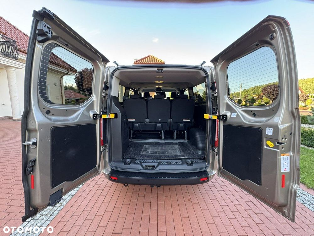 Ford Transit Custom - 32