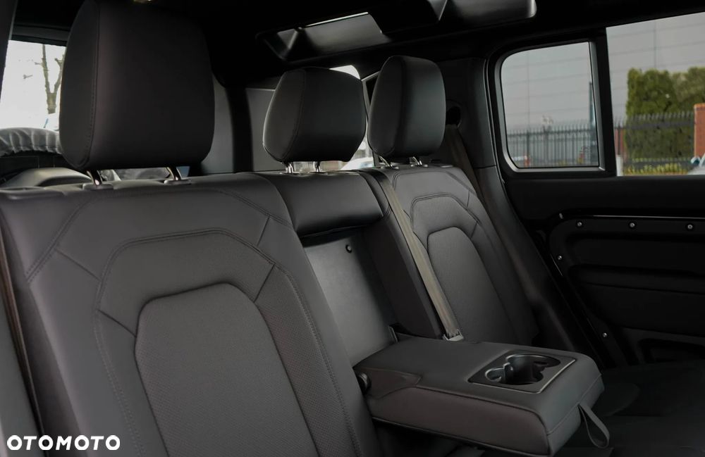Land Rover Range Rover Sport S 3.0 D300 mHEV Dynamic SE - 35