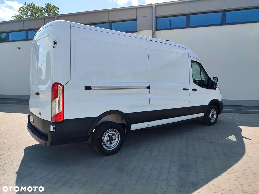 Ford Transit - 13