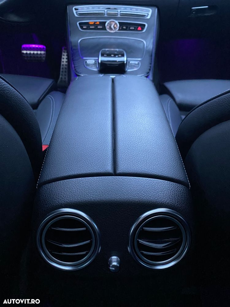 Mercedes-Benz E 220 d T 9G-TRONIC Avantgarde - 32
