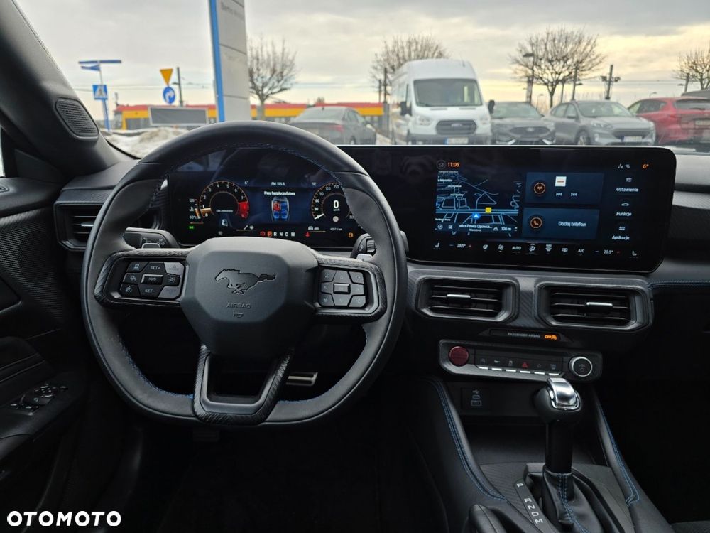 Ford Mustang - 22