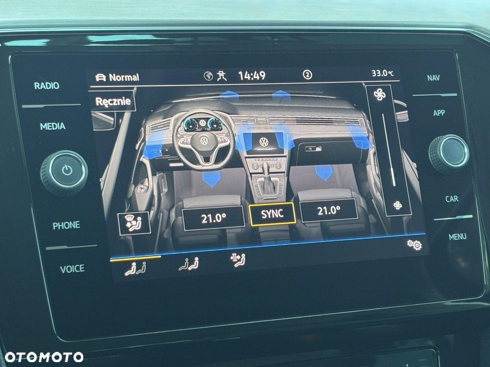 Volkswagen Passat - 34