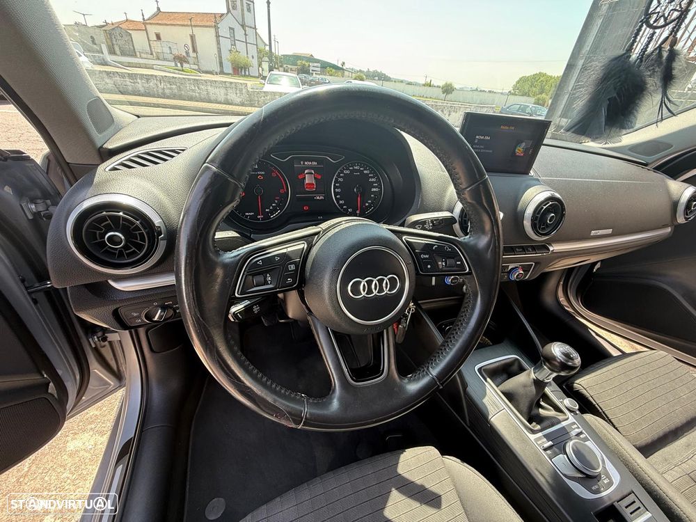 Audi A3 1.6 TDI - 17