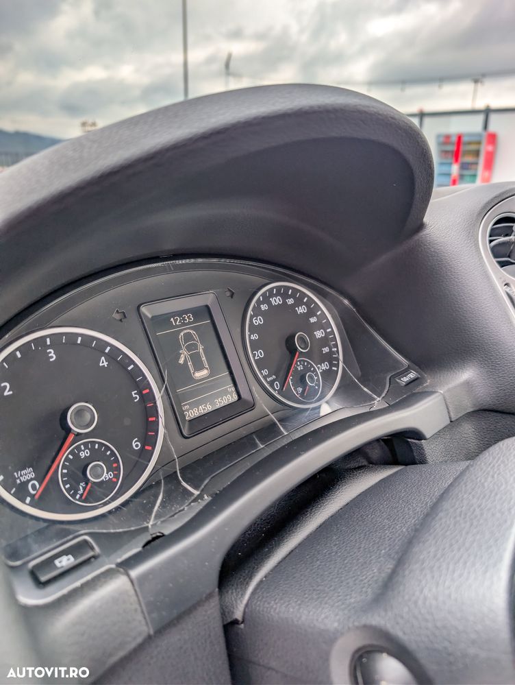 Volkswagen Tiguan 2.0 TDI 4Motion DSG BMT Sport & Style - 9