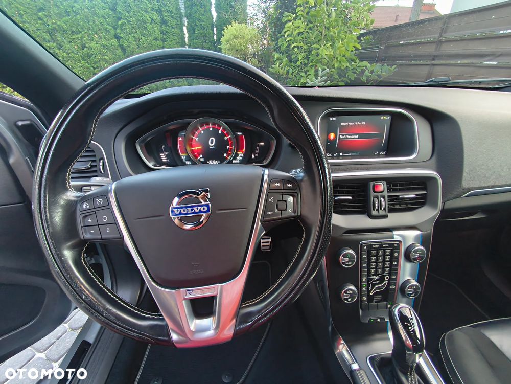 Volvo V40 T4 Powershift R Design - 12