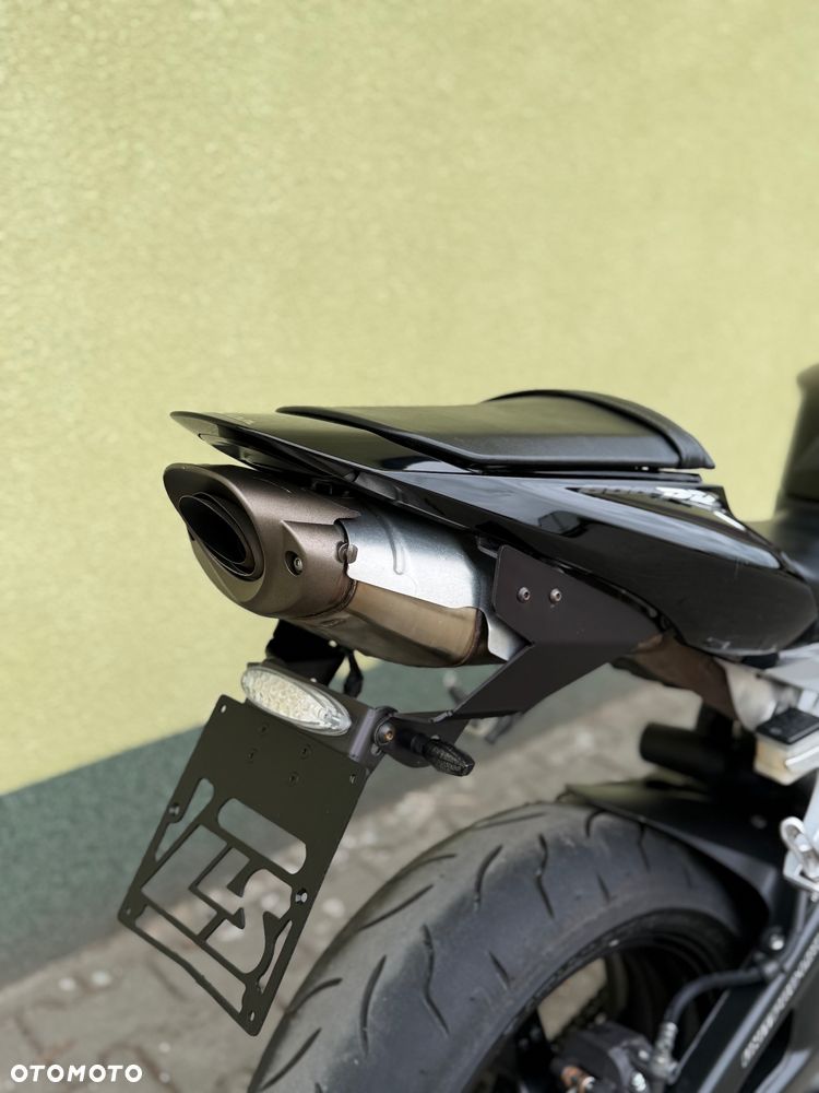 Honda CBR - 11