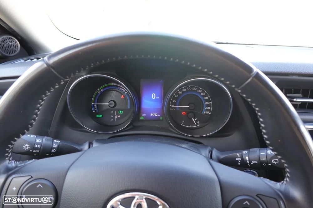Toyota Auris Touring Sports 1.8 HSD Freestyle - 9