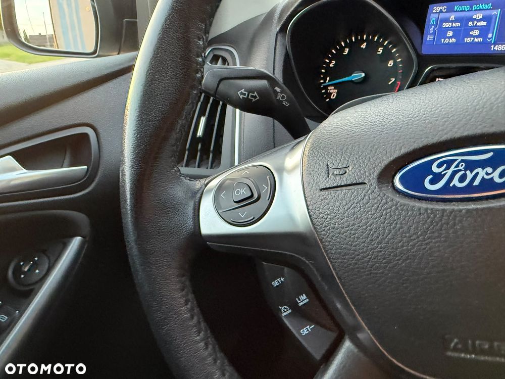 Ford Focus 1.6 EcoBoost Titanium - 10