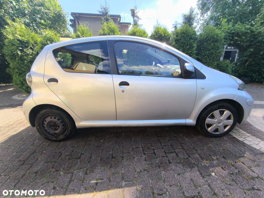Toyota Aygo 1.0 VVT-i Terra - 3