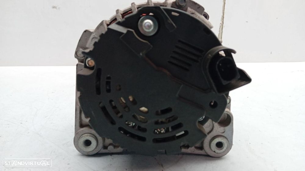 Alternador AUDI A4 (8E2, B6) - 3
