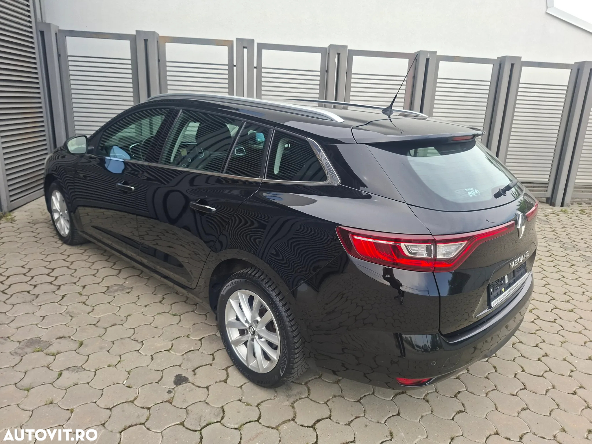 Renault Megane ENERGY dCi 110 ECO2 BUSINESS - 8