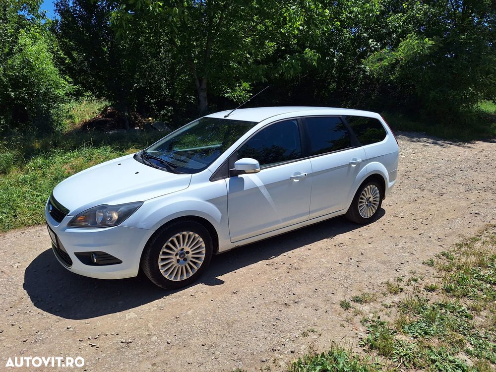 Ford Focus 1.6 TDCI DPF Titanium - 2