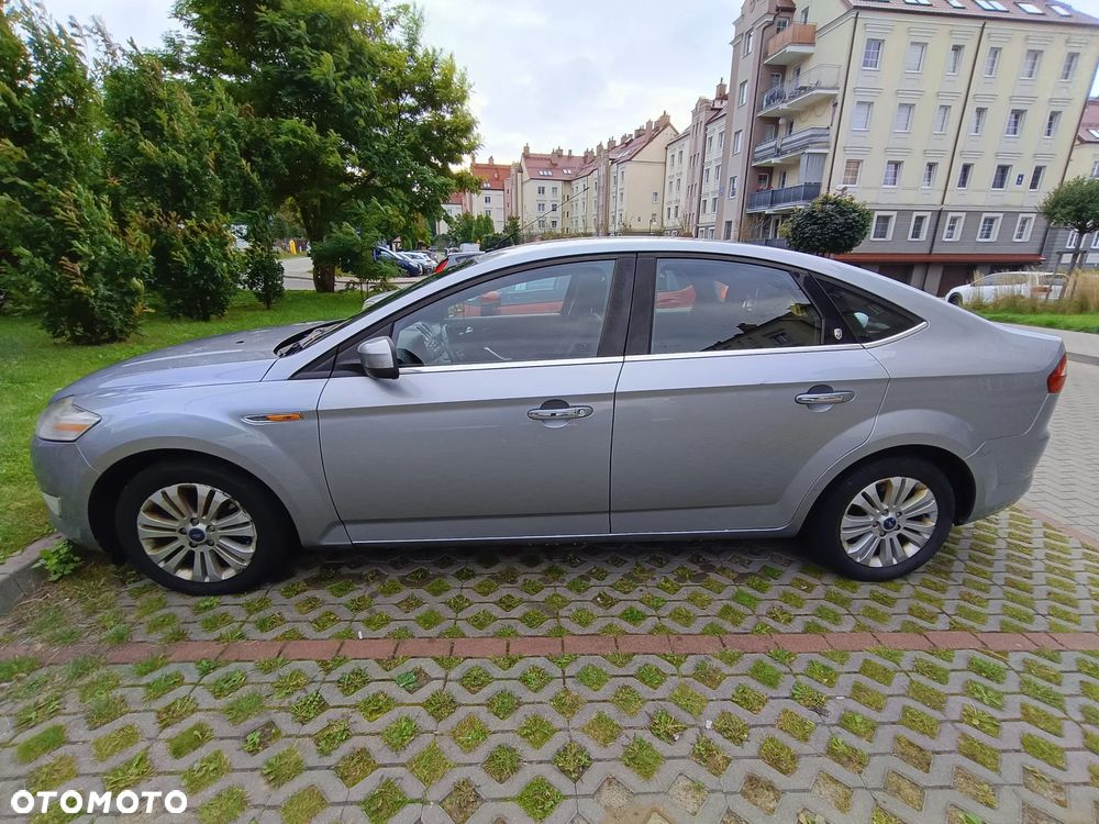 Ford Mondeo 1.8 TDCi Ghia - 1