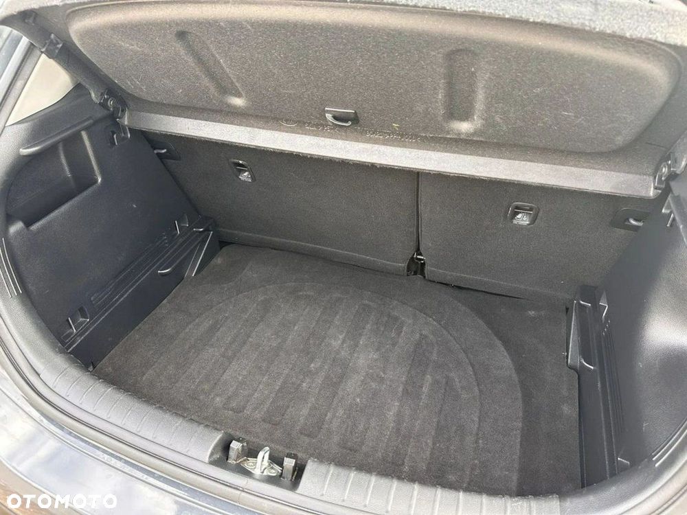 Kia Rio 1.0 T-GDI M DCT - 10