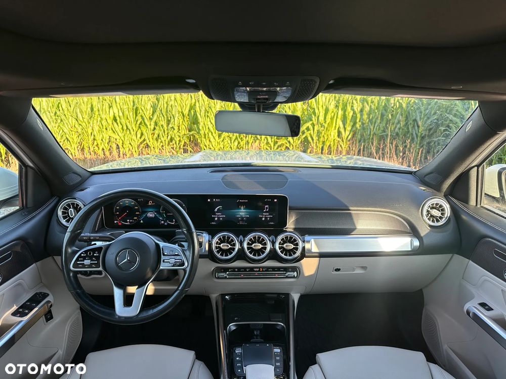Mercedes-Benz GLB 250 Progressive 8G-DCT - 9