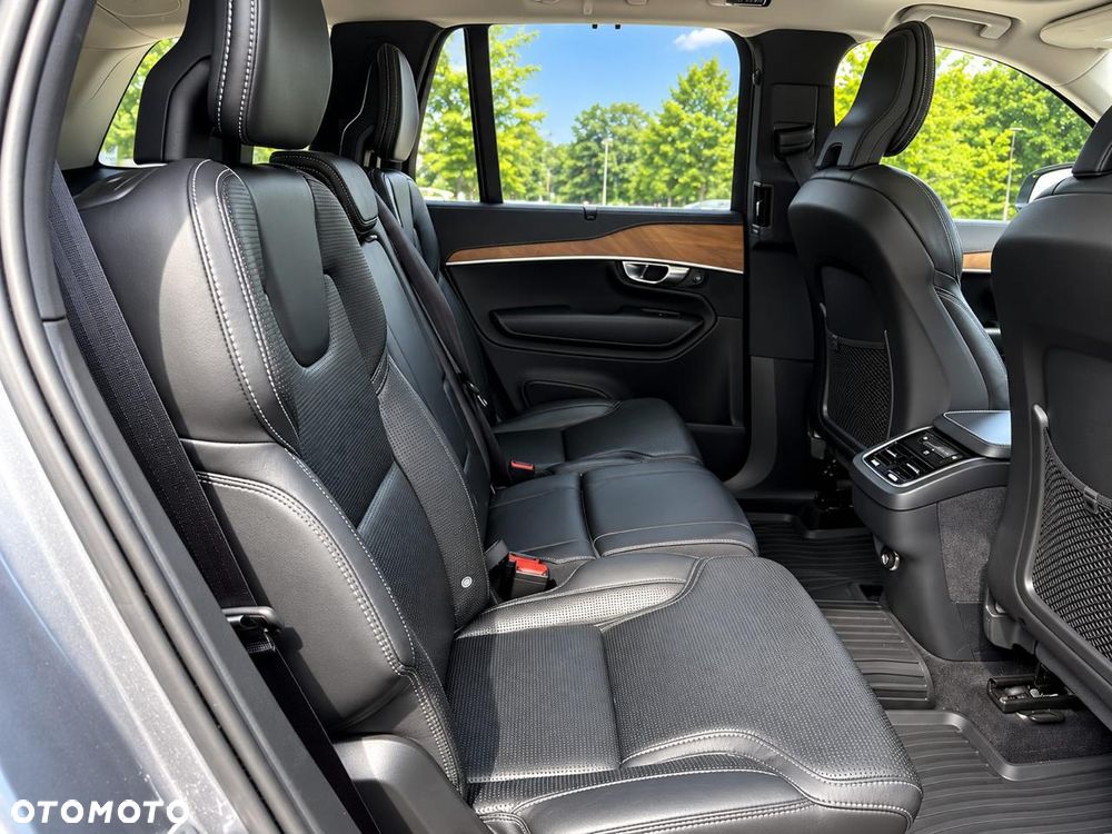 Volvo XC 90 T6 AWD Inscription 7os - 25
