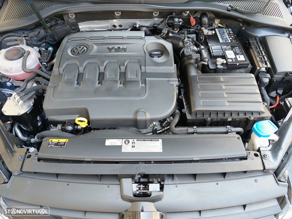 VW Golf 1.6 TDI Confortline - 53