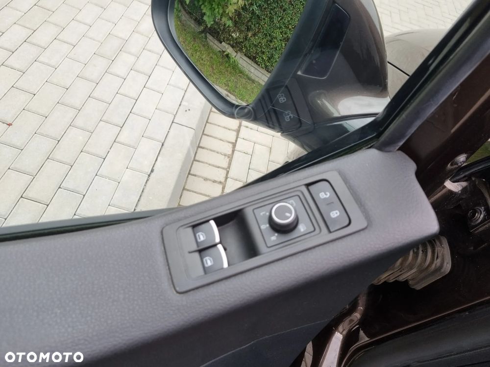 Volkswagen Multivan 2.0 BiTDI L1 Highline - 27