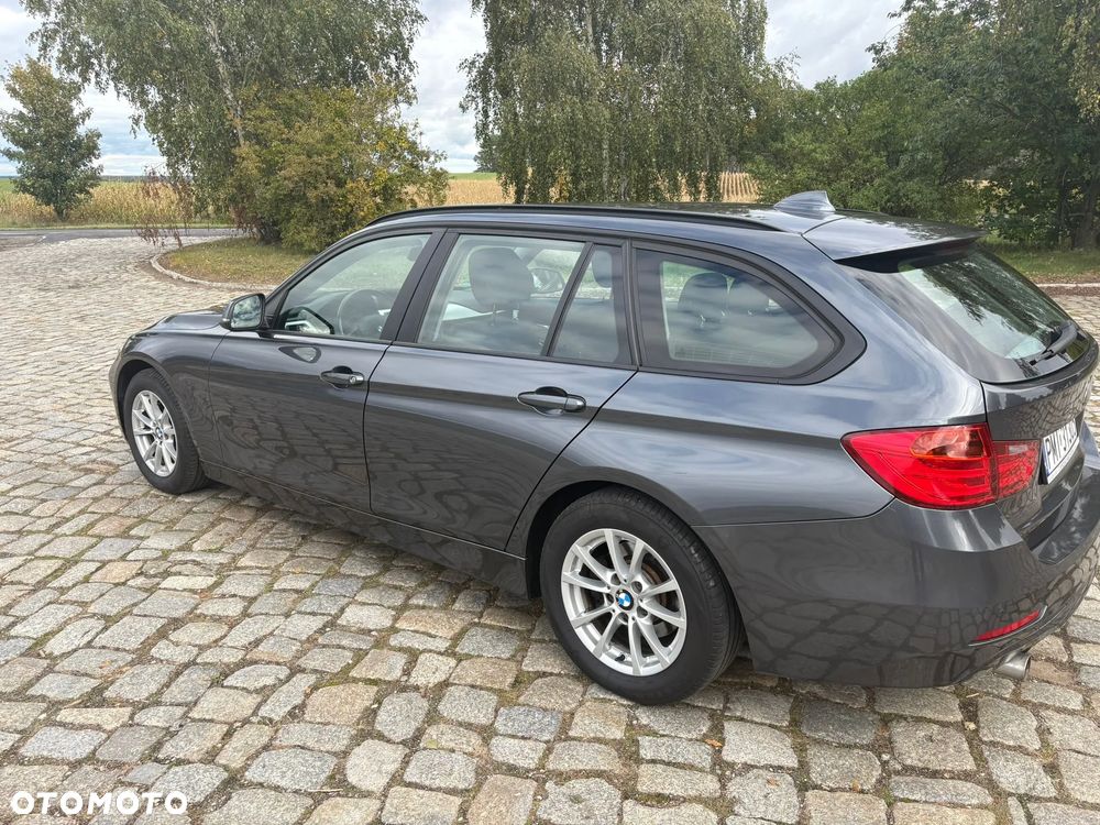 BMW Seria 3 320d - 3