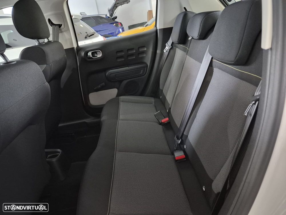 Citroën C3 1.2 PureTech Shine - 16