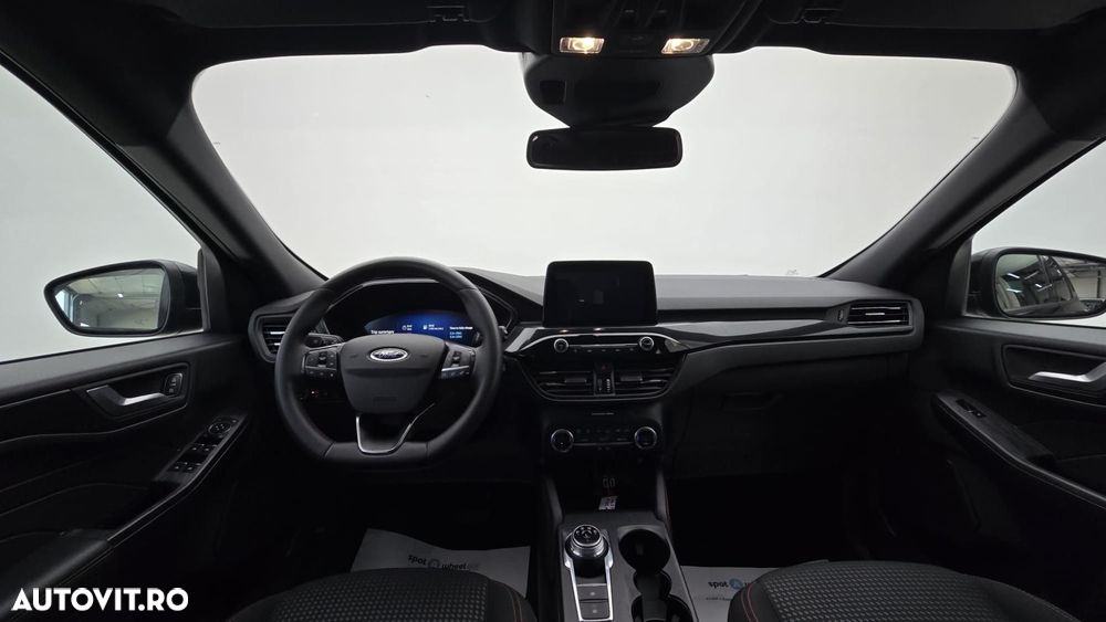 Ford Kuga 2.5 Duratec FWD PHEV ST-Line - 14