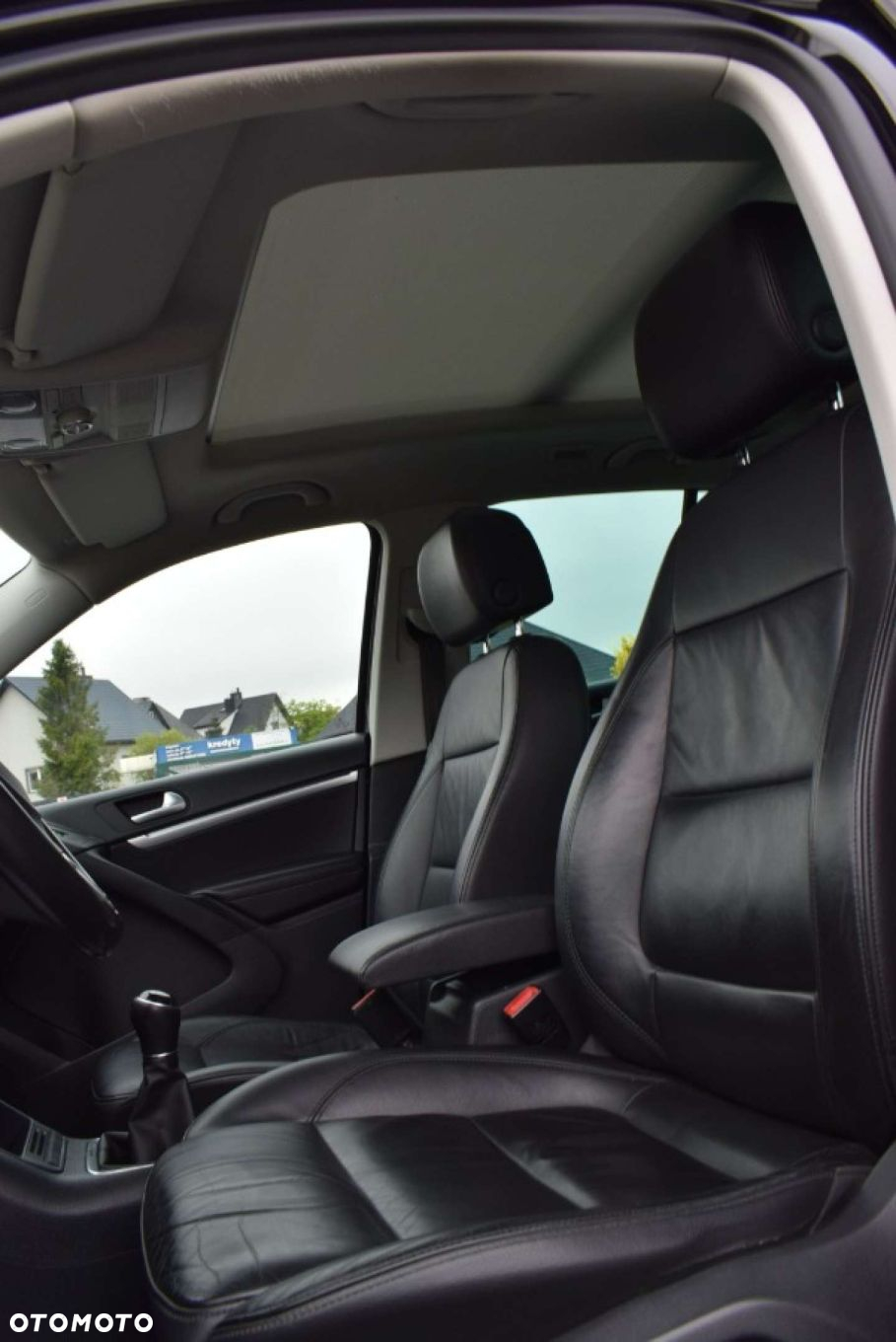 Volkswagen Tiguan - 21