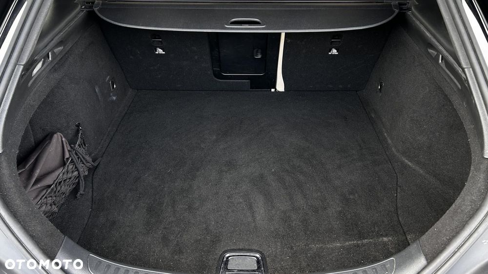 Mercedes-Benz CLA - 29