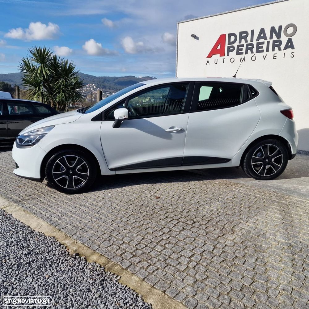 Renault Clio 0.9 TCE Dynamique S - 13