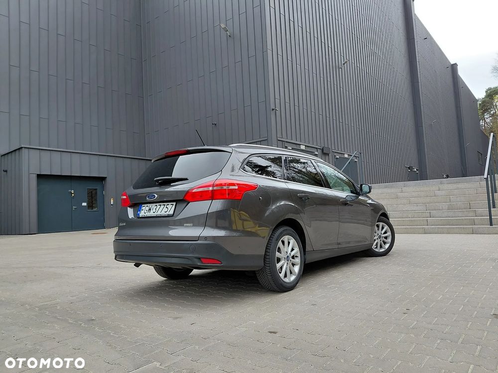 Ford Focus 1.0 EcoBoost Titanium - 5