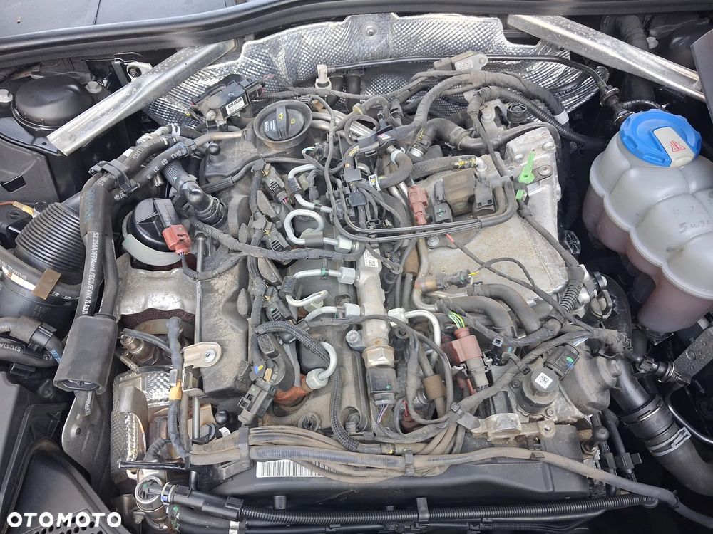 Audi A4 Avant - 16