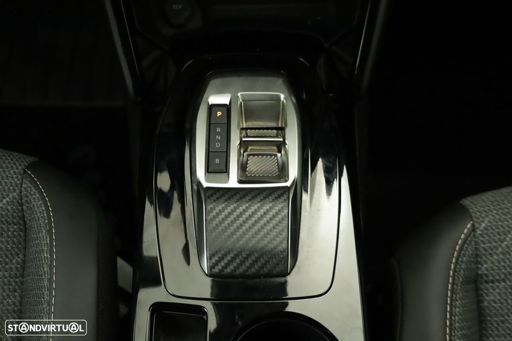 Peugeot e-2008 54 kWh Allure - 14