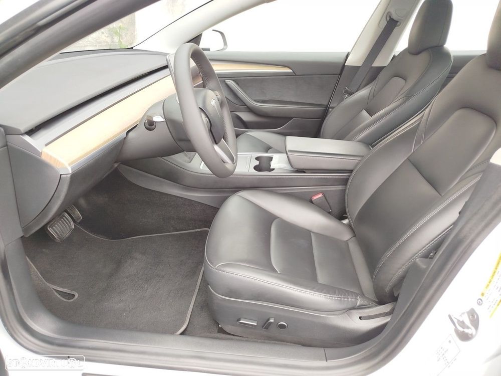 Tesla Model 3 Standard Range Plus RWD - 26